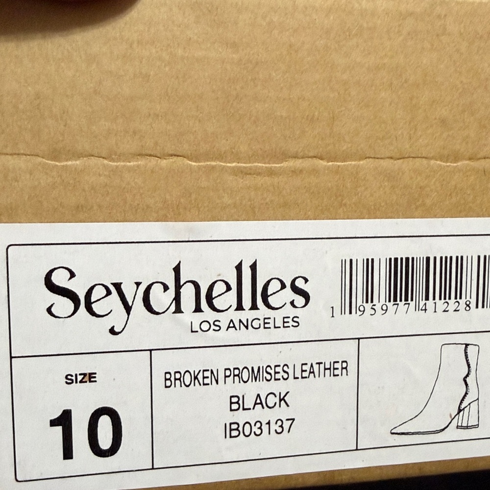 Seychelles Women's Broken Promises Ankle Boot Black. Size 10 - Picture 4 of 5